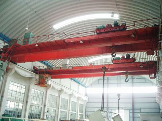山東起重機(jī)廠家：起重機(jī)的維護(hù)鋼繩壓潰問(wèn)題是關(guān)鍵